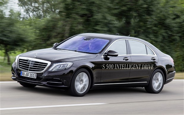 Read more about the article CEO da Daimler confirma progressos nos carros autónomos